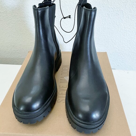 NEW IN BOX Steve Madden Boots 9 Chelsea Lug Platform Leather Gore Retro Black - Picture 3 of 13